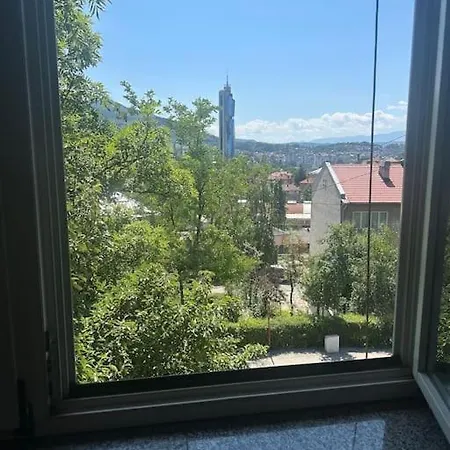 Apartman Cozy In Heart Of *