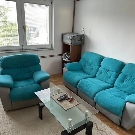 Cozy In Heart Of Apartman