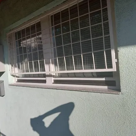 דירה Cozy In Heart Of סראייבו