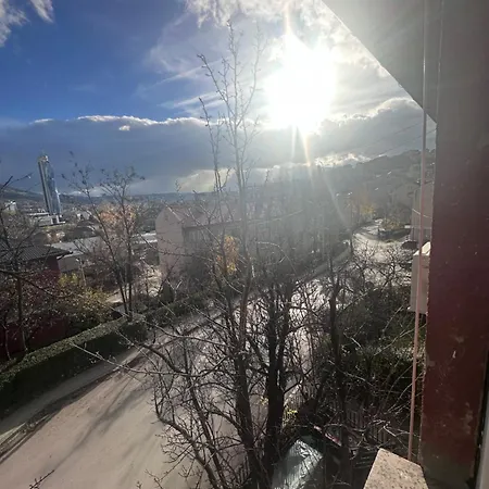 דירה Cozy In Heart Of סראייבו